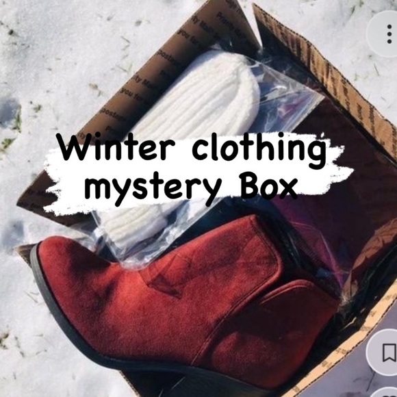 6 pieces WINTER SWEATER WEATHER MYSTERY WOMEN CLOTHING BOX pcs - Picture 2 of 14